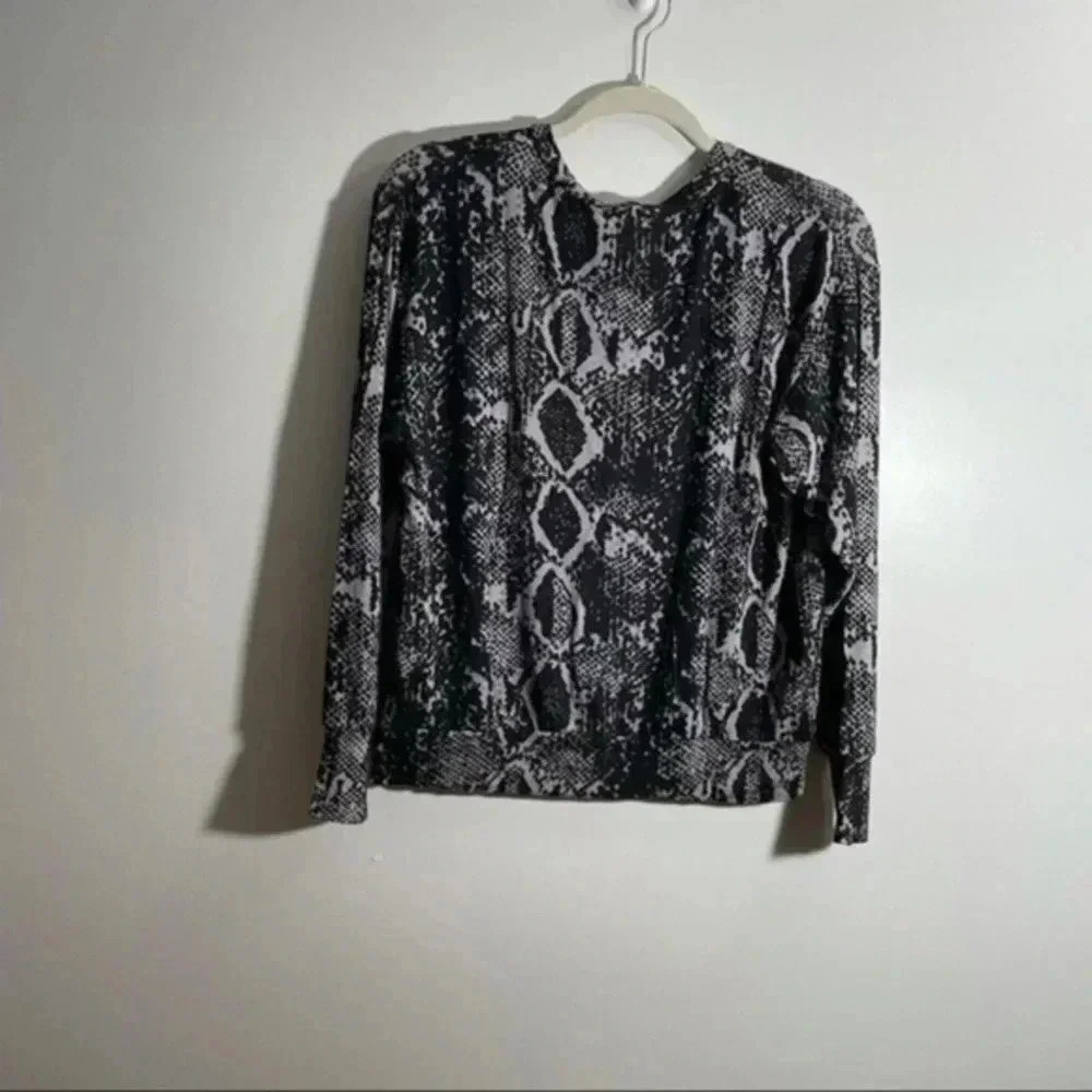 LNA Orion Python Sweatshirt Size Small - Picture 3 of 9